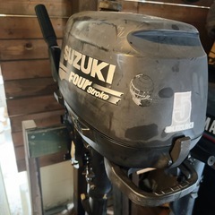 ススキSUZUKI4ストローク船外機　5馬力の画像
