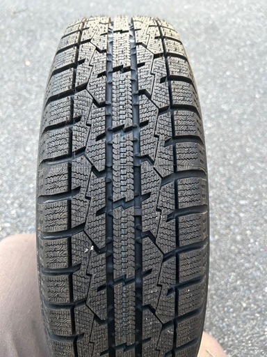 ホイールスタットレスタイヤのセットです