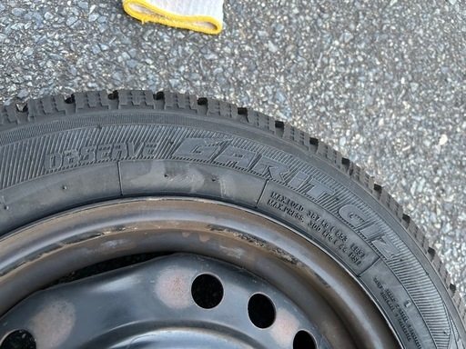 ホイールスタットレスタイヤのセットです