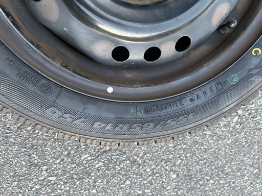 ホイールスタットレスタイヤのセットです