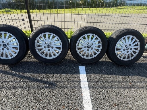 大阪手渡し！ノア 80ハイブリッド　純正アルミホイール タイヤBRIDGESTONE トヨタ 4本セット195 65 15
