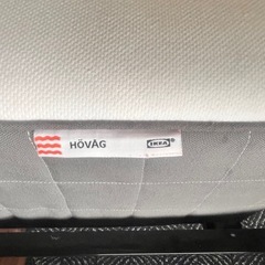 IKEA ベッドフレームとマットレスの画像