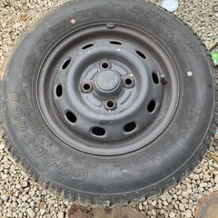 スノータイヤ　軽トラタイヤホイルセット (5本) 145R12の画像