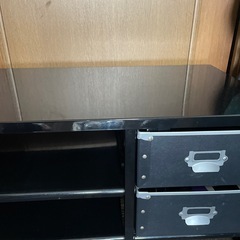 サイドテーブル？TVボード？の画像