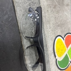 ワイヤレスイヤホンメガネの画像