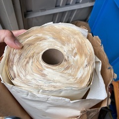 壁紙クロス端材　白色系シンコール(ノリ無し)の画像