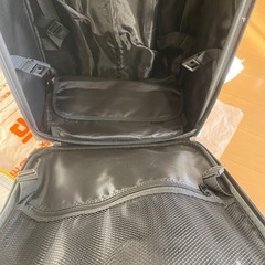 スーツケースの画像