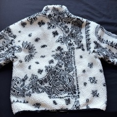 ペイズリー柄　ジャンパー　アウター　上着の画像