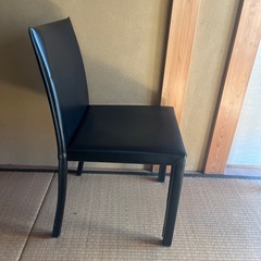 ダイニングチェアの画像