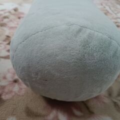 円柱形クッション約40cm*20cm*18cmの画像