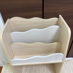 子供用本棚の画像