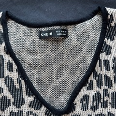 豹柄　ショート丈ニット　Sサイズの画像