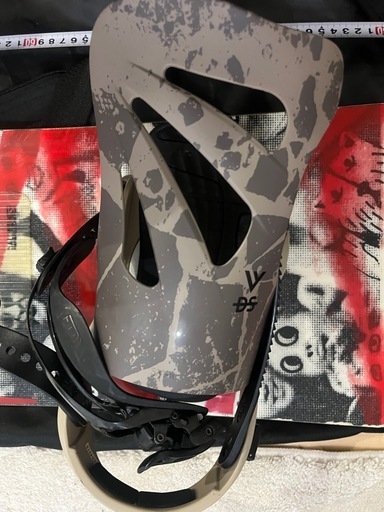 SALOMON HUCHKNIFE ハックナイフ スノーボード ビンディング付き