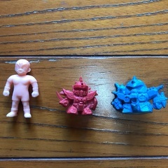 昔の塩ビ人形の画像