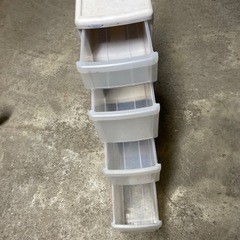 4段収納ケースの画像