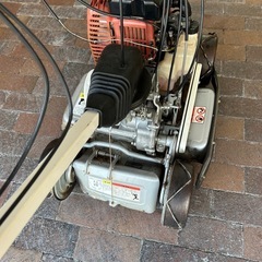 草刈機スパイダーモアの画像