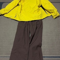 スキーウェア 女性用　の画像