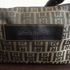 ロベルタサルディナ ショルダーバッグの画像