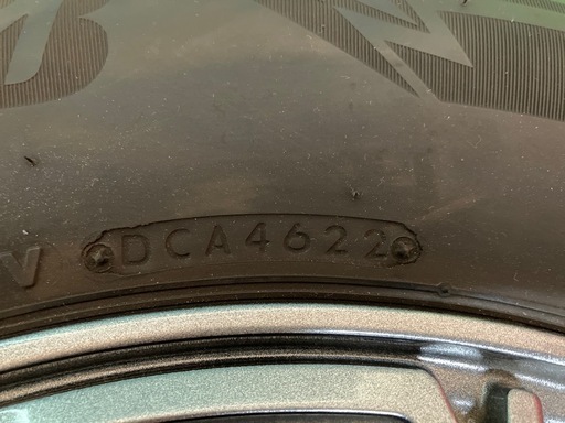 【本日限定値下げ！】SUV用スタッドレス BLIZZAK DM-V3 215/70R16 ＋アルミホイールセット