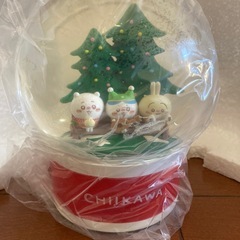 ちいかわ　スノードームの画像