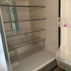 日立冷凍冷蔵庫2011年の画像