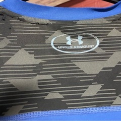 アンダーアーマーシャツ
の画像
