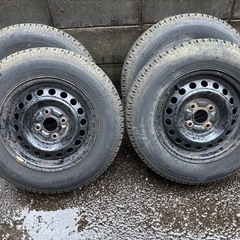 スタッドレスの画像