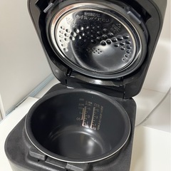 炊飯器の画像