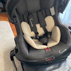 クレイドル チャイルドシート の画像