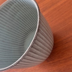 フラワーベース 直径23cmスチール ブルーの画像