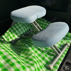 姿勢改善の椅子の画像