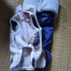 小型犬　犬服 2点セット フリースと裏ボアコート　冬物　新品　Мの画像