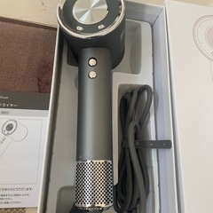 新品未使用　定価24500円　ドライヤー 1250W超大風量 速乾の画像