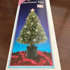 ファイバークリスマスツリーの画像