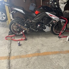 Kawasaki 
Z1000 ZRT00D の画像