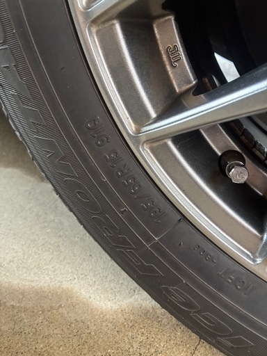 2021年製195/65R15 スタッドレス ホイール4本 ヴォクシー ノア 等