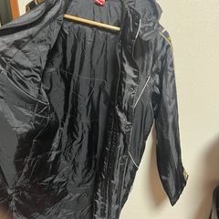 PUMA 160サイズ 黒×金の画像