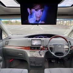 サンルーフ★高画質大型ナビ★フリップダウンモニター★Bluetooth★両側電動パワスラ★バックカメラ★ステリモ★クルコン★前後ドラレコの画像