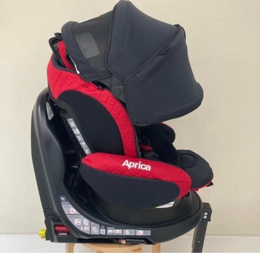 アップリカ フラディアグロウ デラックス isofix