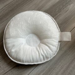 ドーナツ枕の画像