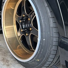 ハイエース200系用18インチホイール4本セットの画像