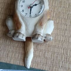 犬の壁掛け時計の画像