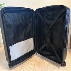新品未使用　キャリーケースの画像