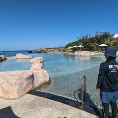 【2026年採用先出し！】プール監視員／ハイアットリージェンシー瀬良垣アイランド沖縄／交通費支給／20代活躍中！の画像