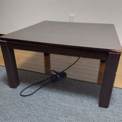 こたつ２台の画像