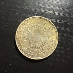 日本銀貨 旭日50銭銀貨 明治 42年 古銭の画像
