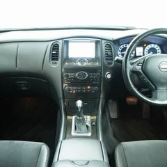 【自社ローン専門店】日産 スカイライン　クロスオーバー 　３７０ＧＴの画像