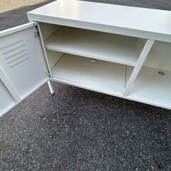 A-059🤩スチールの可愛い収納棚　テレビ台　の画像