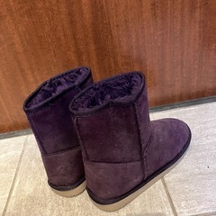 ムートンブーツの画像