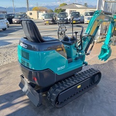 コベルコ　ミニユンボ　SK007-2　 油圧ショベル 倍速　操作パターン切り替え可能　 可変脚仕様　ブレーカー配管口　0.8tクラス　全国陸送可能 下取りOK　 の画像